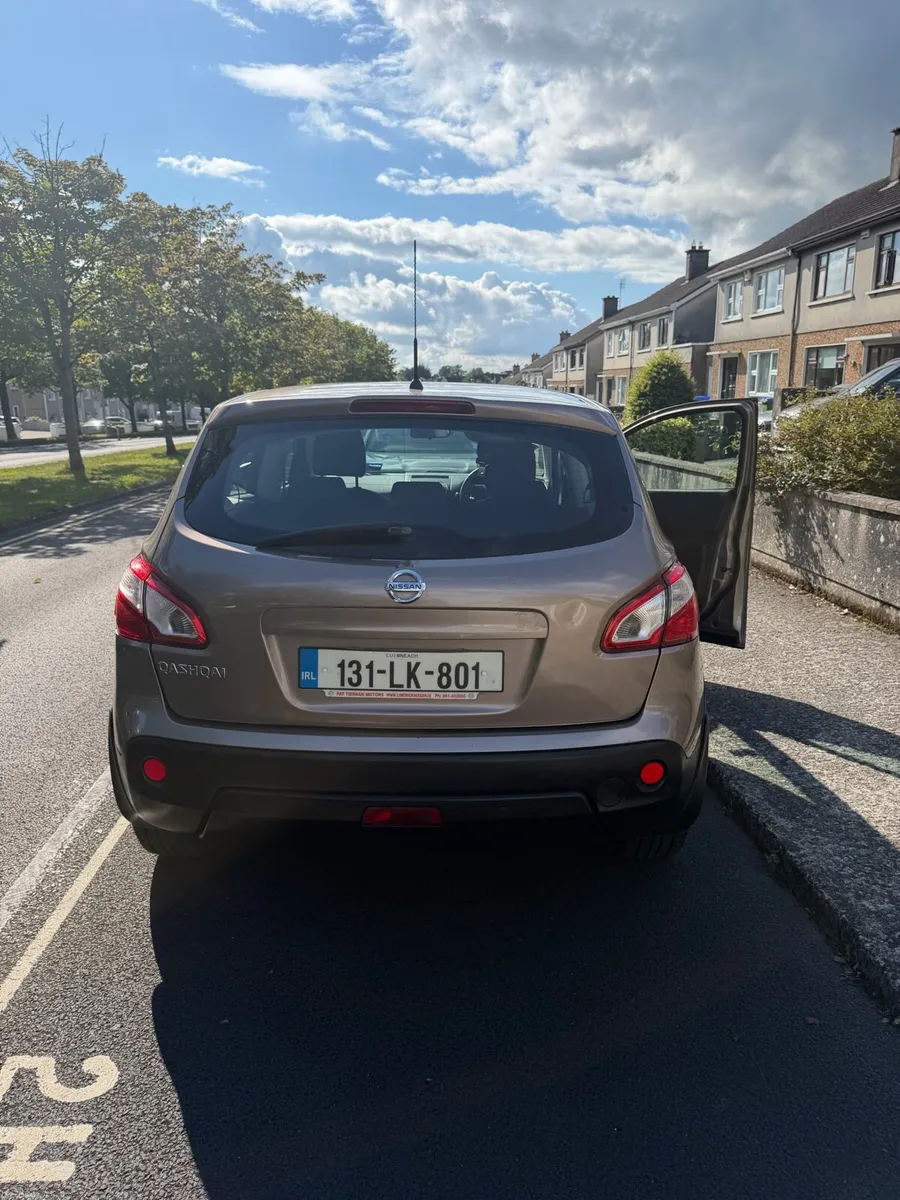 2013 Nissan Qashqai - Image 2