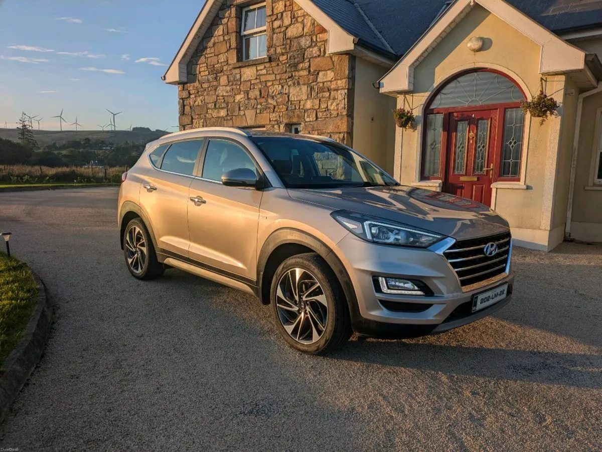 Hyundai Tucson Executive Plus - Image 3