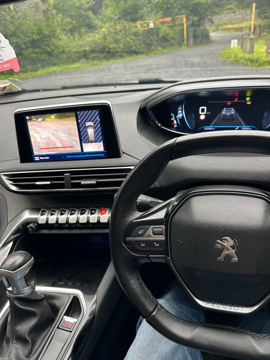 Peugeot 3008 1.5 Diesel Allure - Image 3