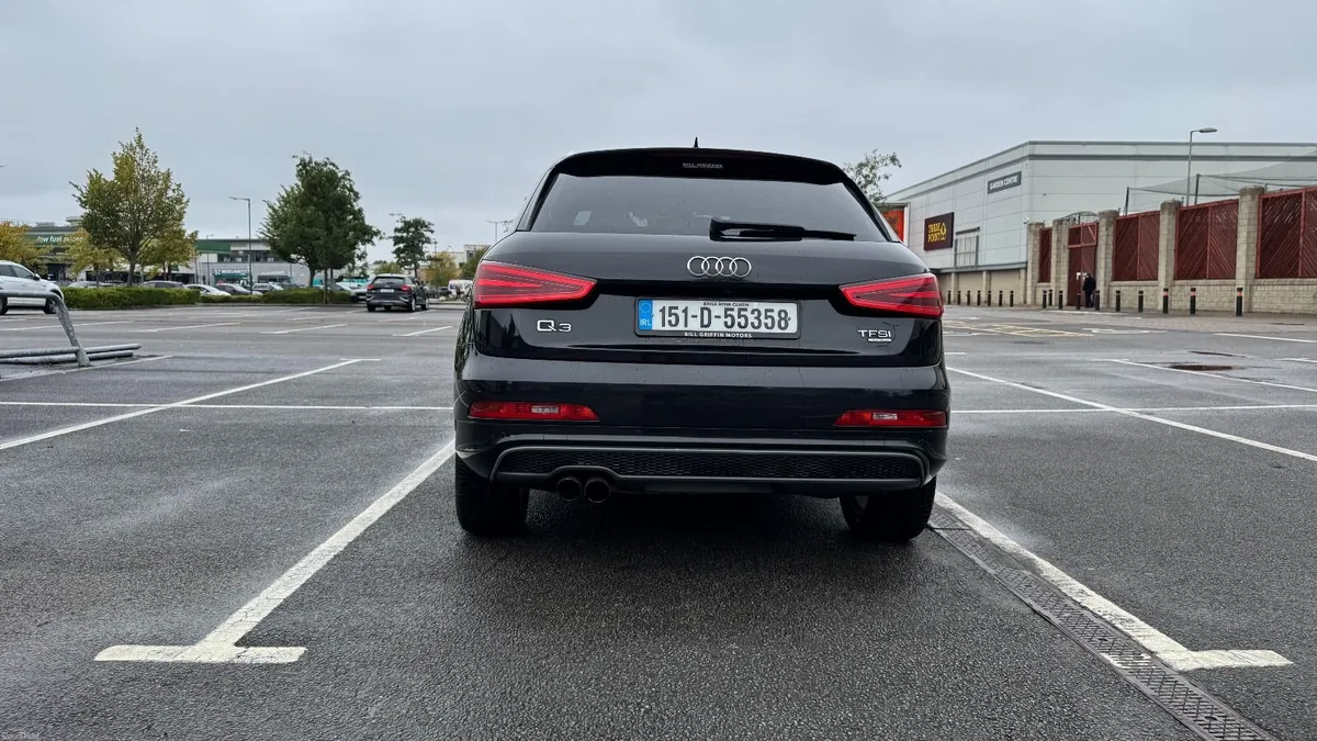 Audi Q3 2015 - Image 5