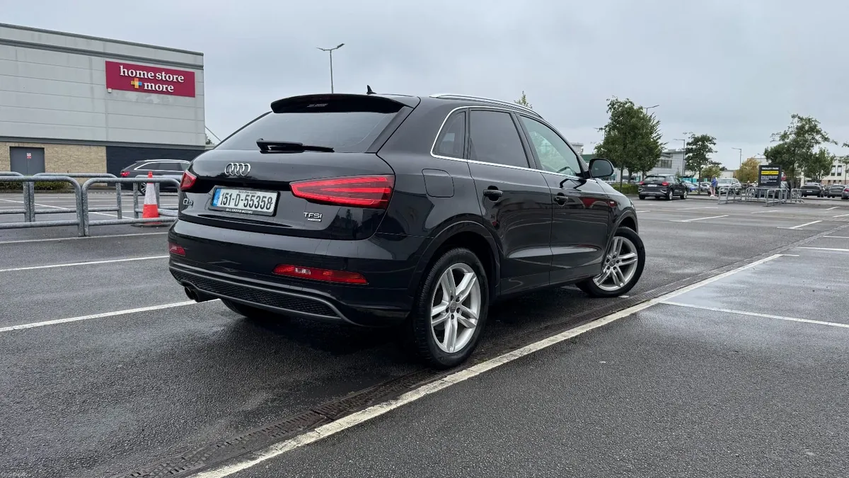 Audi Q3 2015 - Image 3