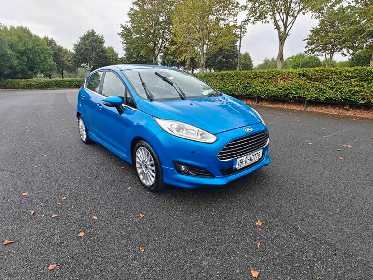2015 Ford Fiesta Automatic low mileage - Image 2