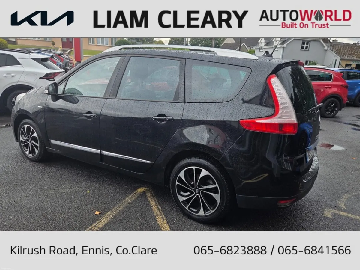 Renault Megane SCENIC 3 BOSE 1.5 DCI 110 4DR - Image 5