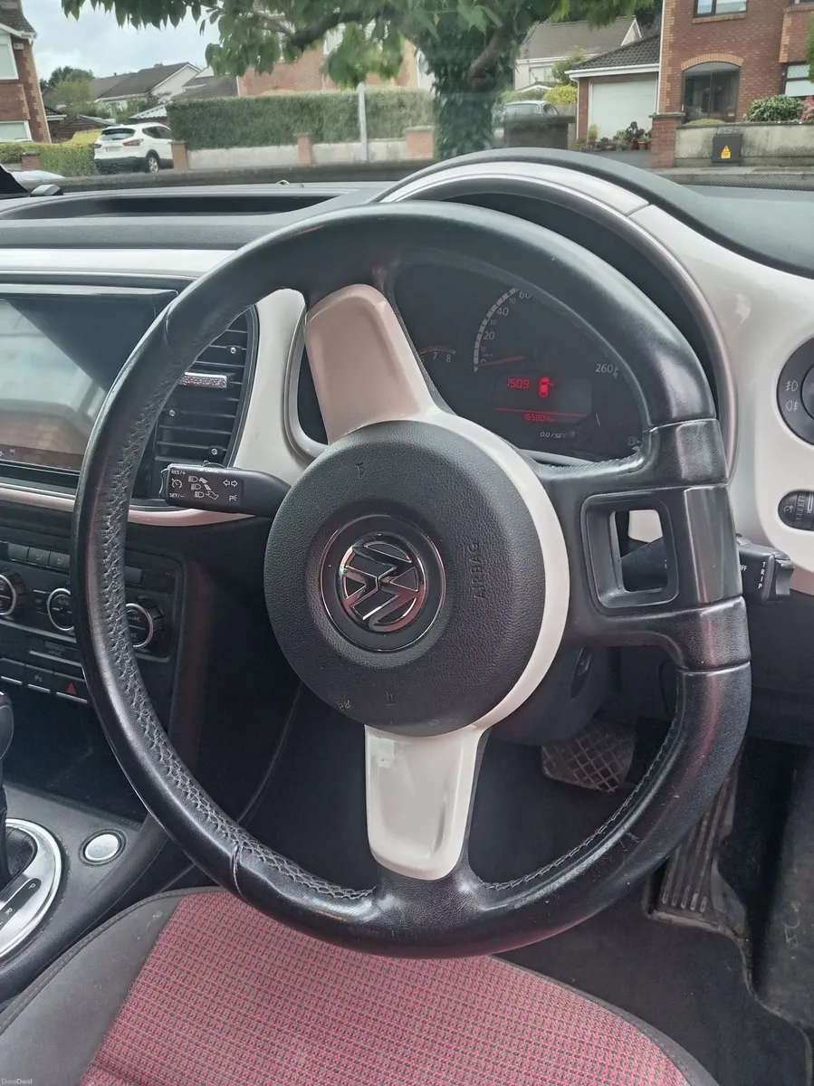 Volkswagen Beetle 2014 - Image 5