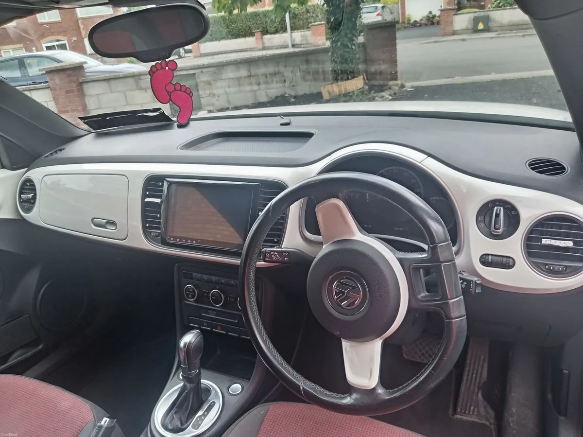 Volkswagen Beetle 2014 - Image 6