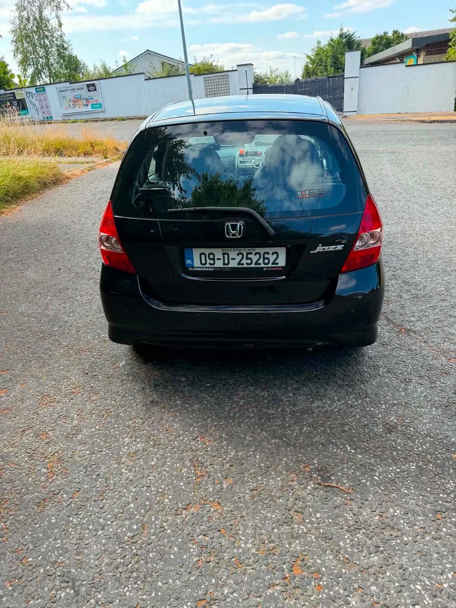 Honda jazz low miles automatic - Image 3