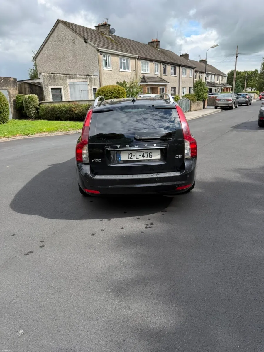 Volvo v50 NCT 03-27 - Image 4