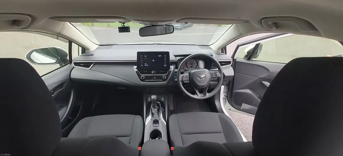 Toyota Corolla 2022 As new condition - Image 4