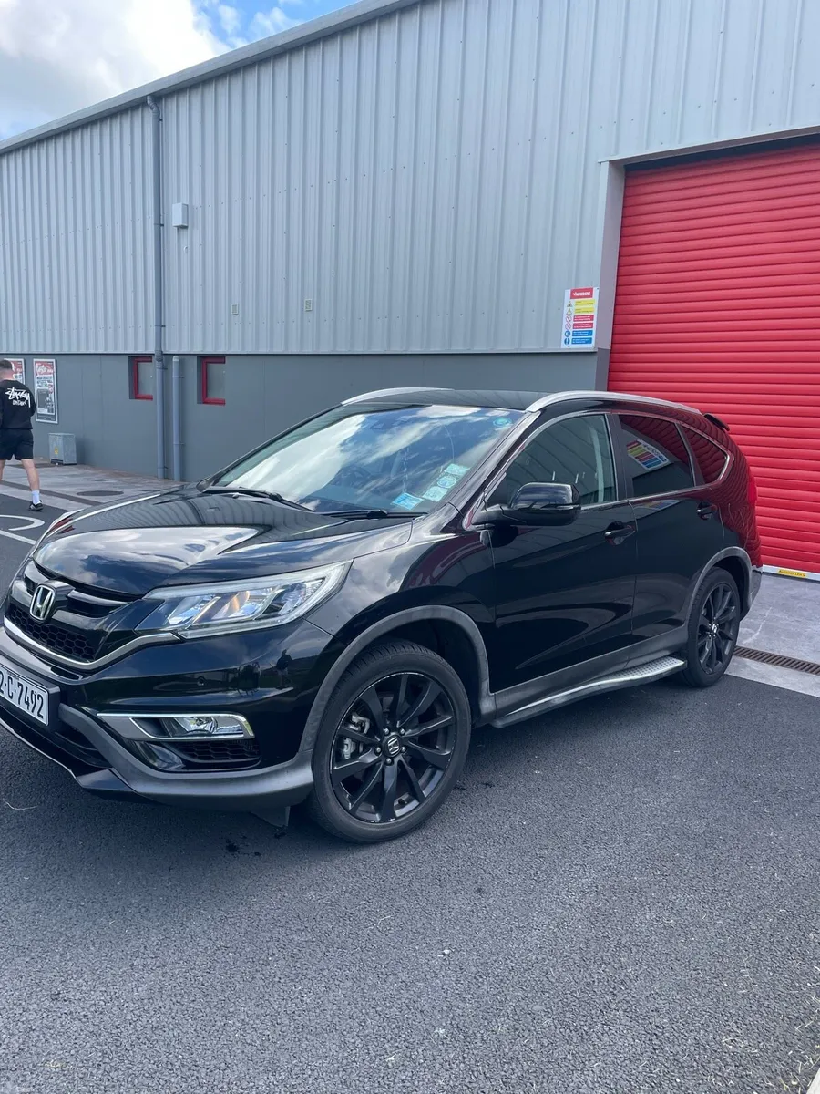 Car - Image 1