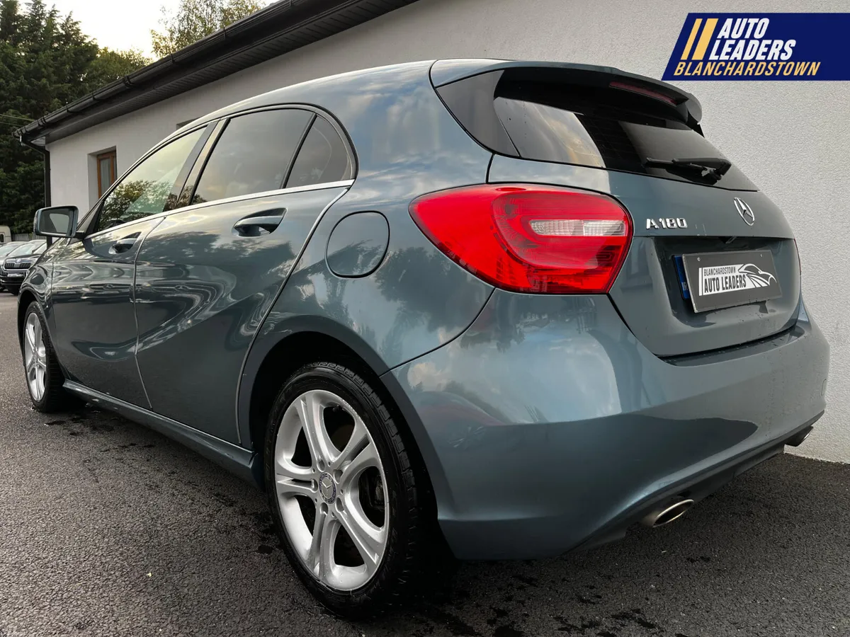 (132) MERCEDES-BENZ A180 STYLE 122BHP AUTO - Image 4