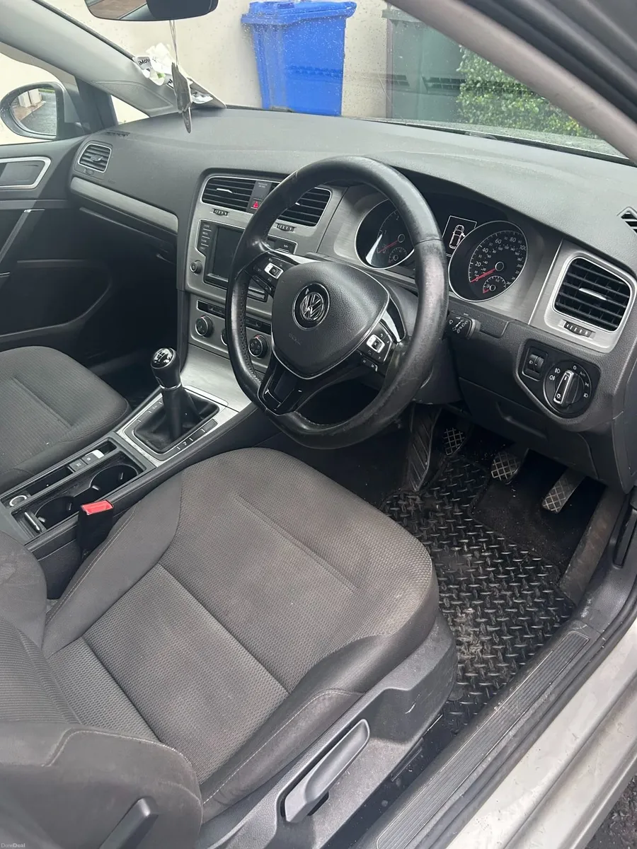 Volkswagen Golf 2016 - Image 3