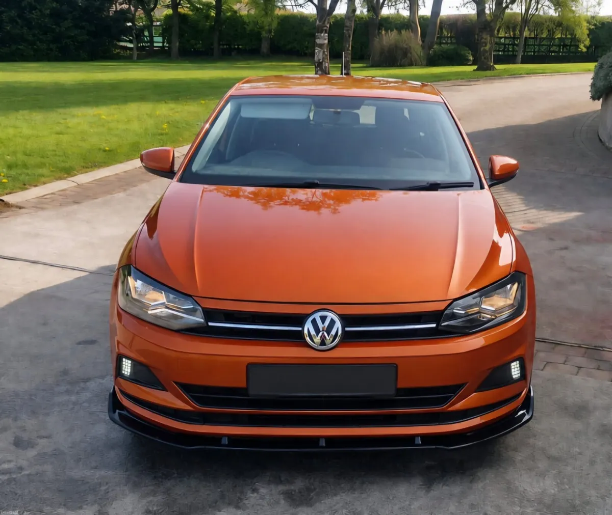 Volkswagan polo - Image 4
