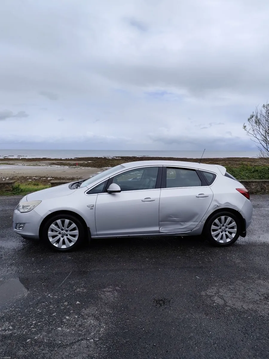 Vauxhall Astra 2010 - Image 4