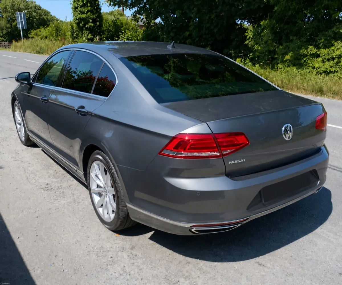 Volkswagan passat R line - Image 2