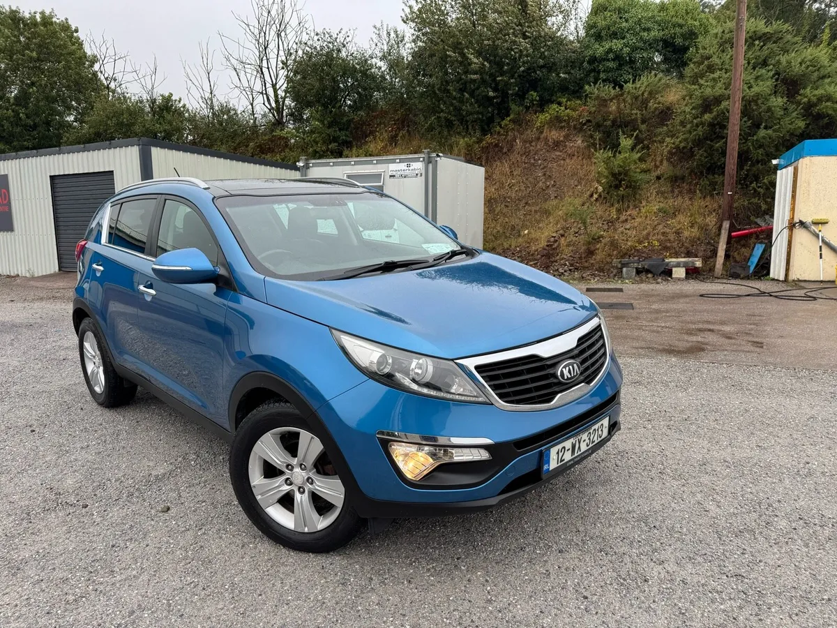 12 Kia Sportage - Image 2