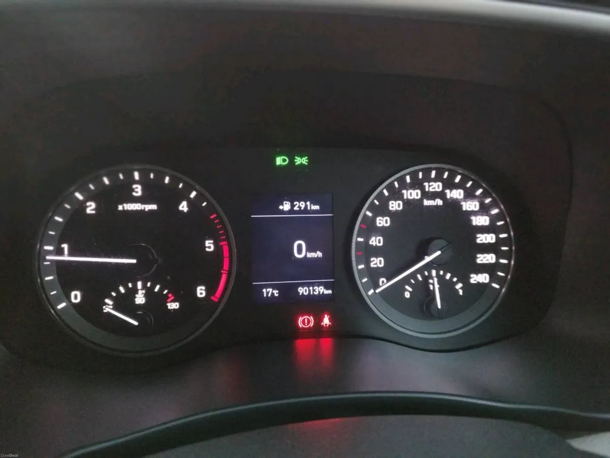 Hyundai Tucson Executive - Image 2