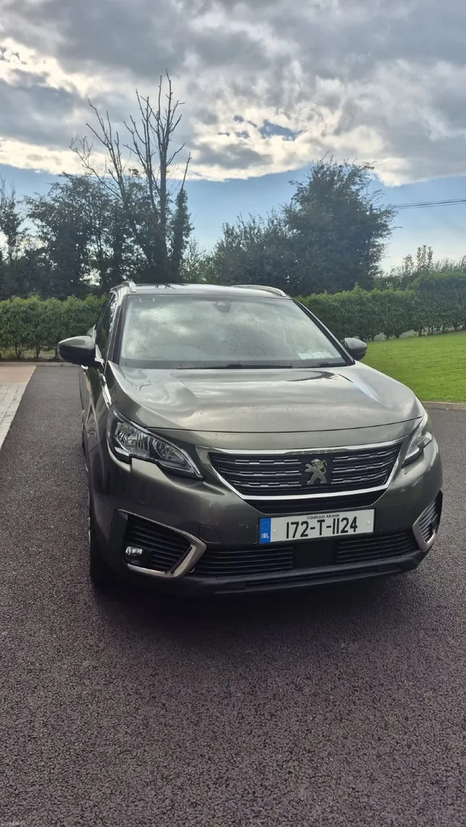Peugeot 5008 2017 - Image 1