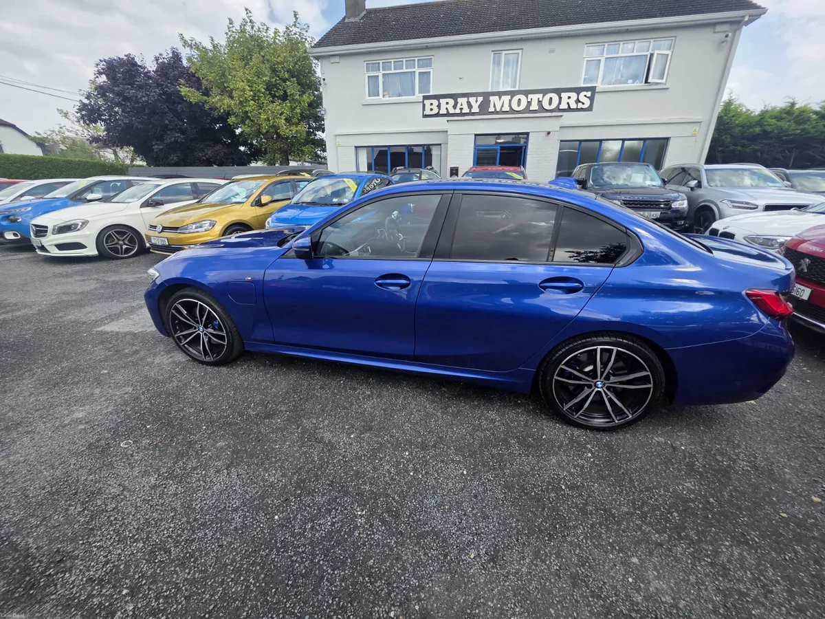 2020 BMW 330e G20 M SPORT HYBRID AUTO - Image 1