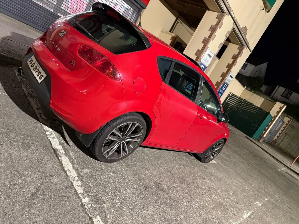 SEAT LEON FR 2.0 - Image 2