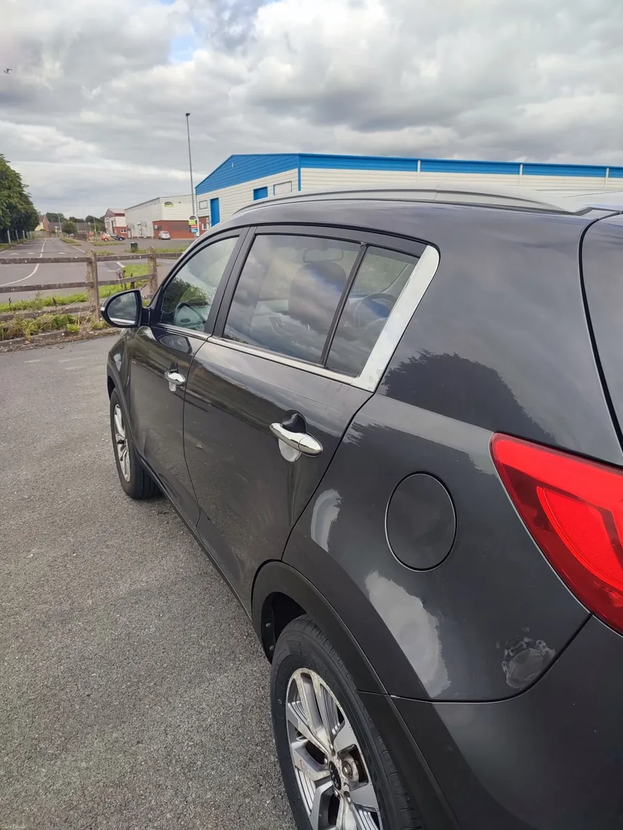 KIA SPORTAGE 1.7 CDI PLATINUM - Image 6