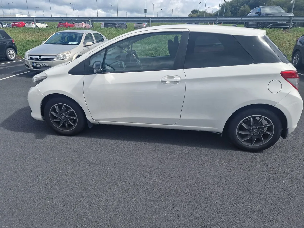 🚗 2013 Toyota Yaris 1.0 – NCT 08/27 – Low Mileage - Image 4