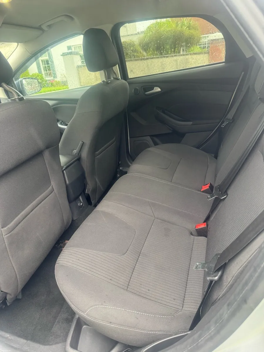 2013 Ford Focus Titanium - NCT and TAX - 1 Owner - Image 5