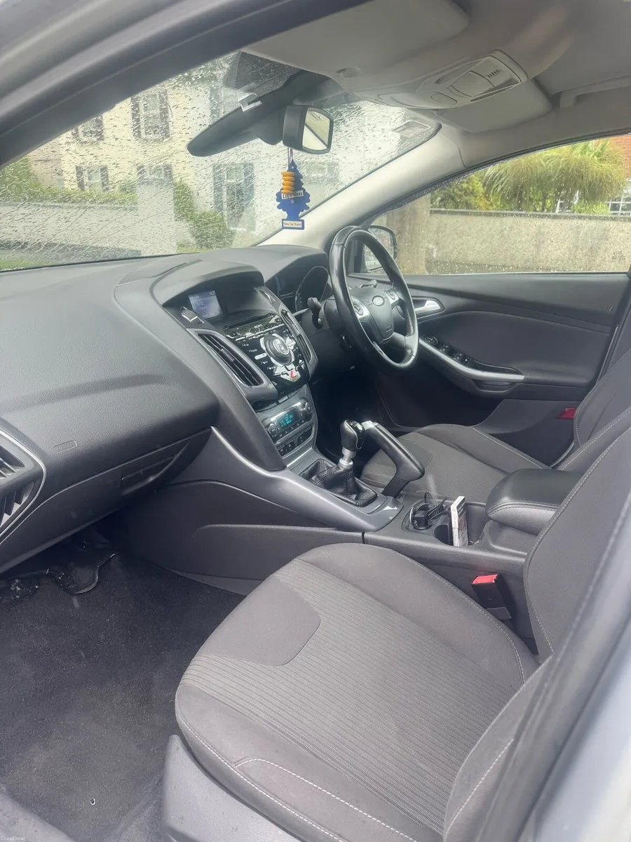 2013 Ford Focus Titanium - NCT and TAX - 1 Owner - Image 6