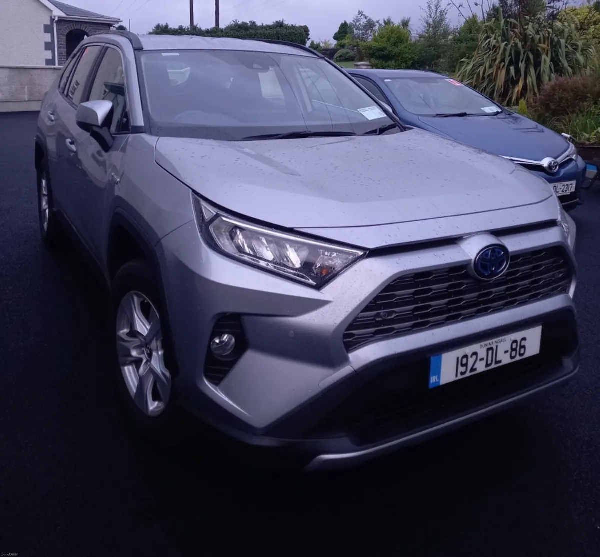 2019 Toyota Rav 4 Hybrid Luna 2WD - Image 1
