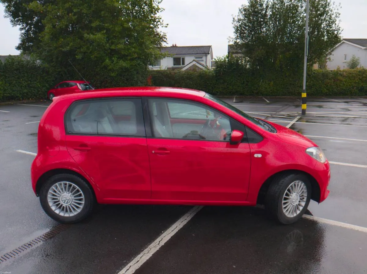 Automatic VW up! 1.0L 5 Door Long NCT - Image 2