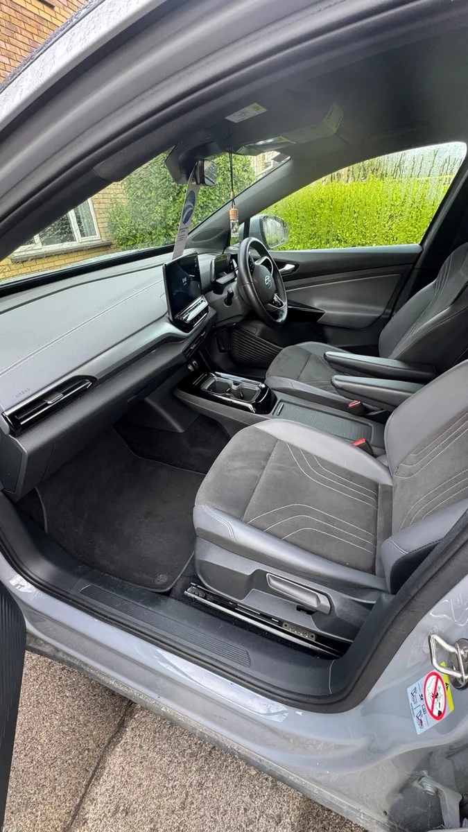 Volkswagen ID.5 2023 - Image 4