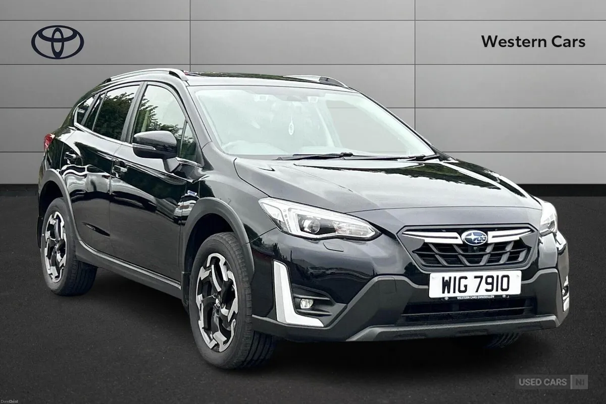 Subaru XV 2.0 i e-Boxer SE Premium Lineartronic 4W - Image 1