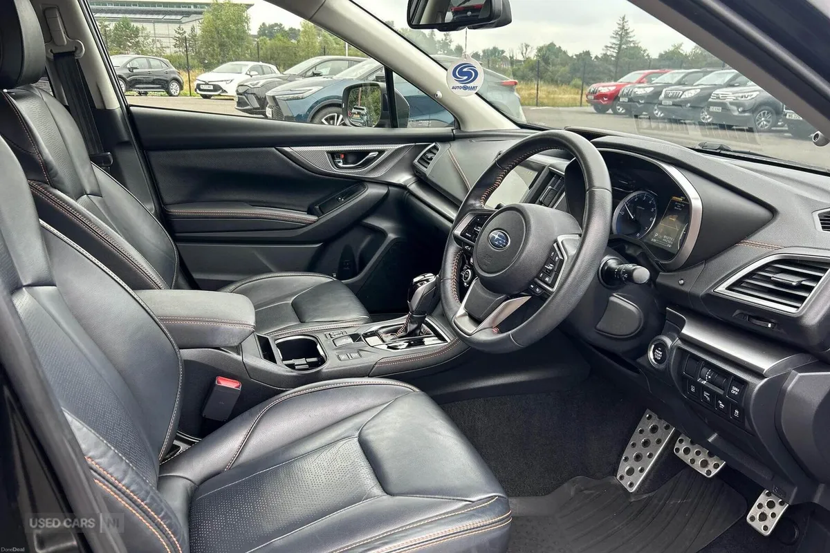 Subaru XV 2.0 i e-Boxer SE Premium Lineartronic 4W - Image 6