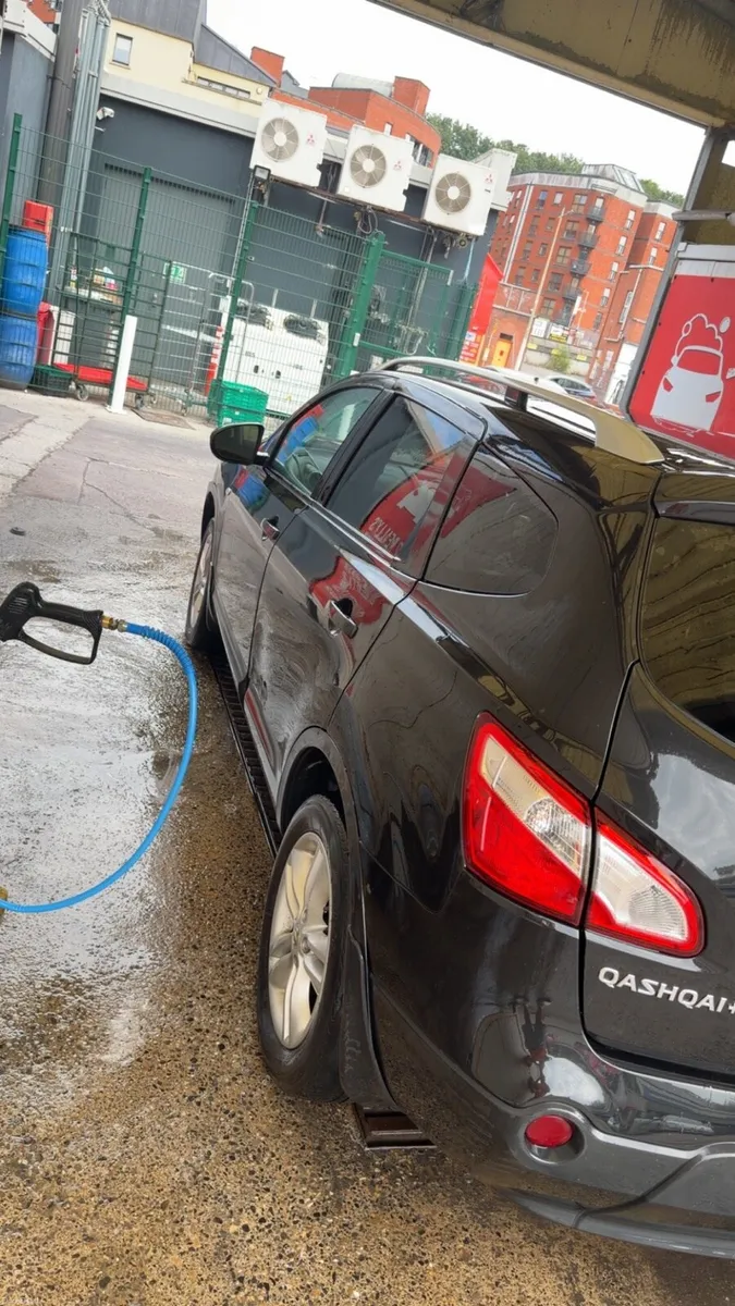 2011 Nissan Qashqai +2 1.5 diesel - Image 1