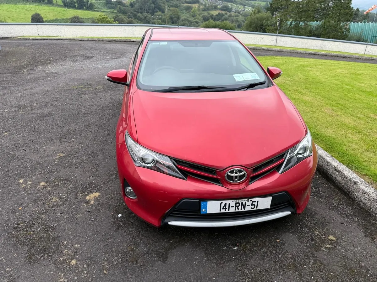 Toyota Auris 2014 - Image 4