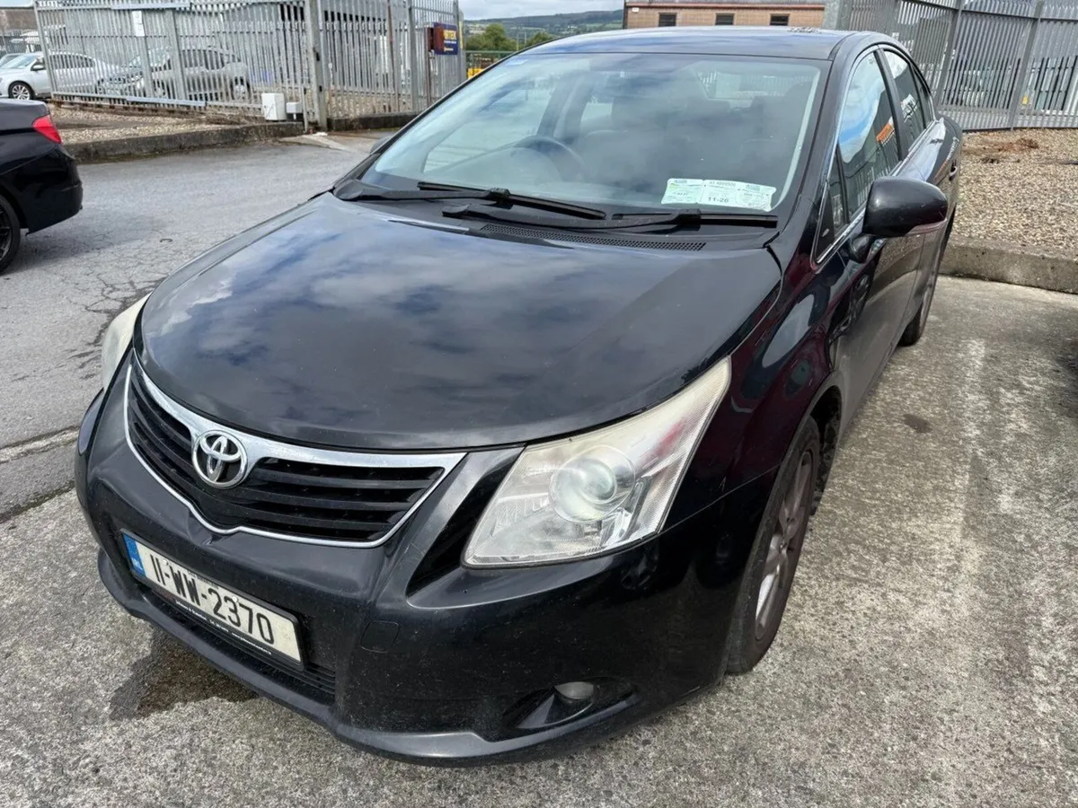 Toyota Avensis 2011 - Image 4