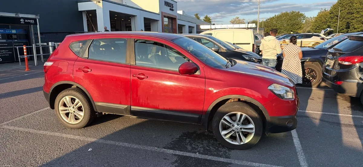 Nissan Qashqai 2010 - Image 3
