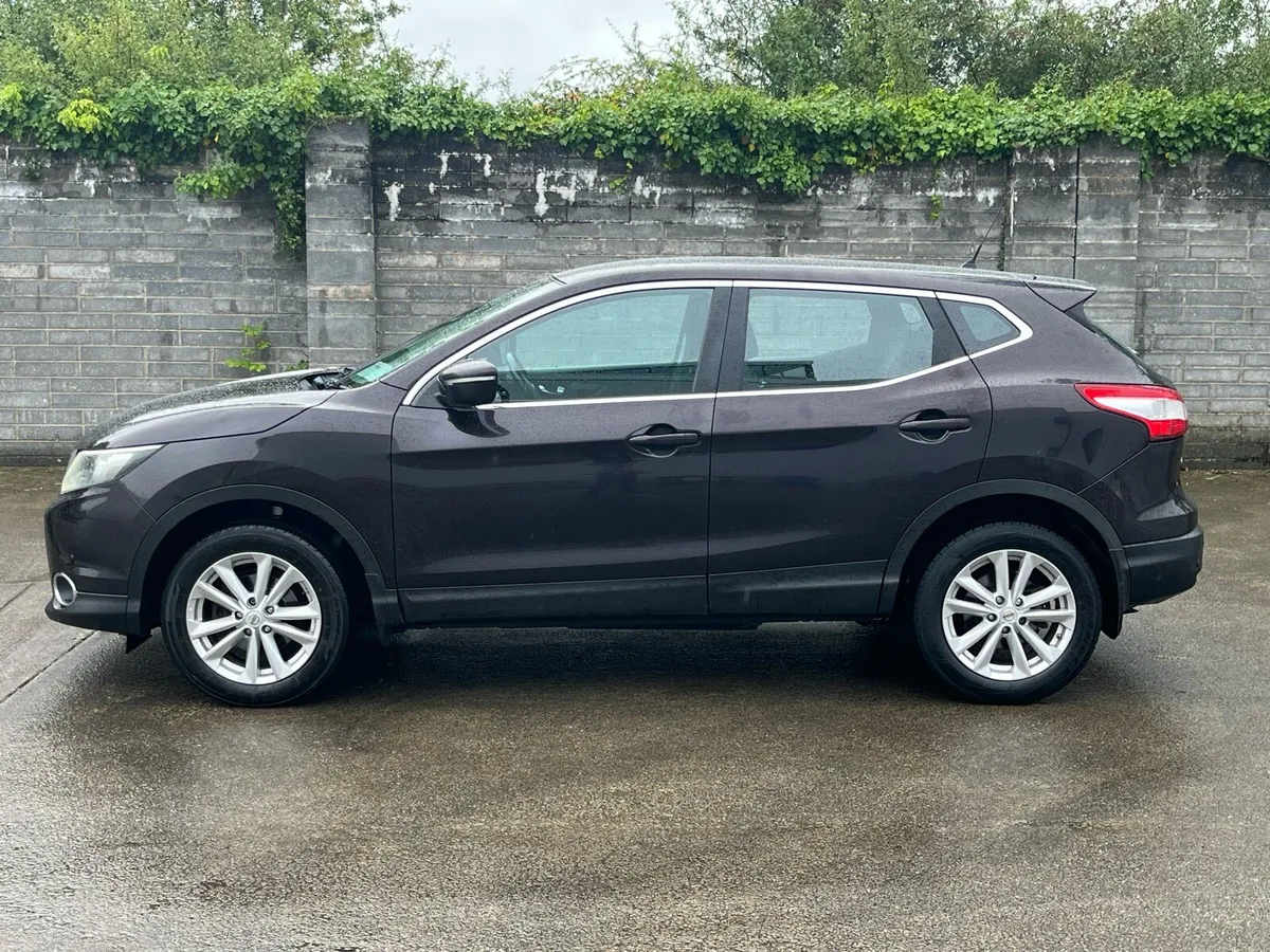 2014 Qashqai, NCT 4/27, 1 Previous Owner - Image 1