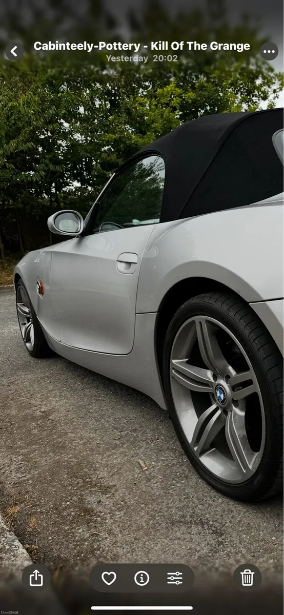 2007 BMW Z4 2.5L 6- speed Manual - Image 3