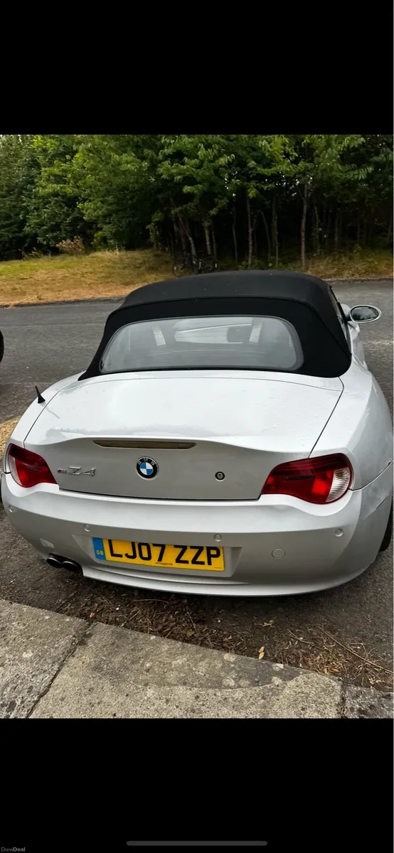 2007 BMW Z4 2.5L 6- speed Manual - Image 5
