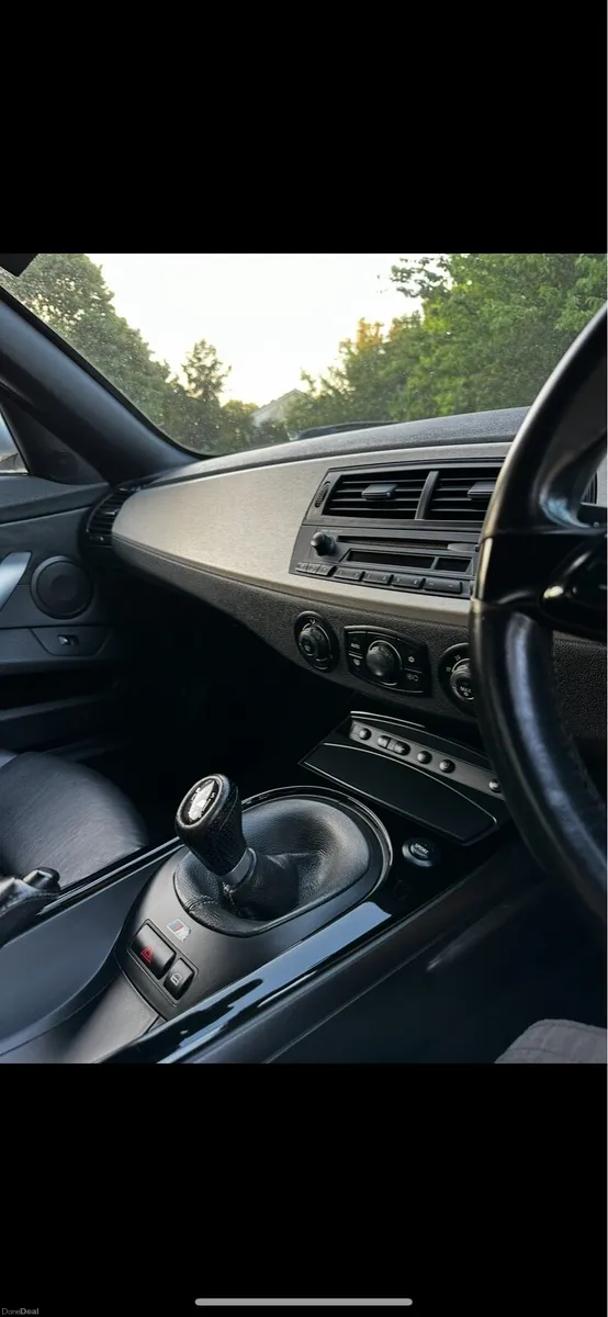 2007 BMW Z4 2.5L 6- speed Manual - Image 6