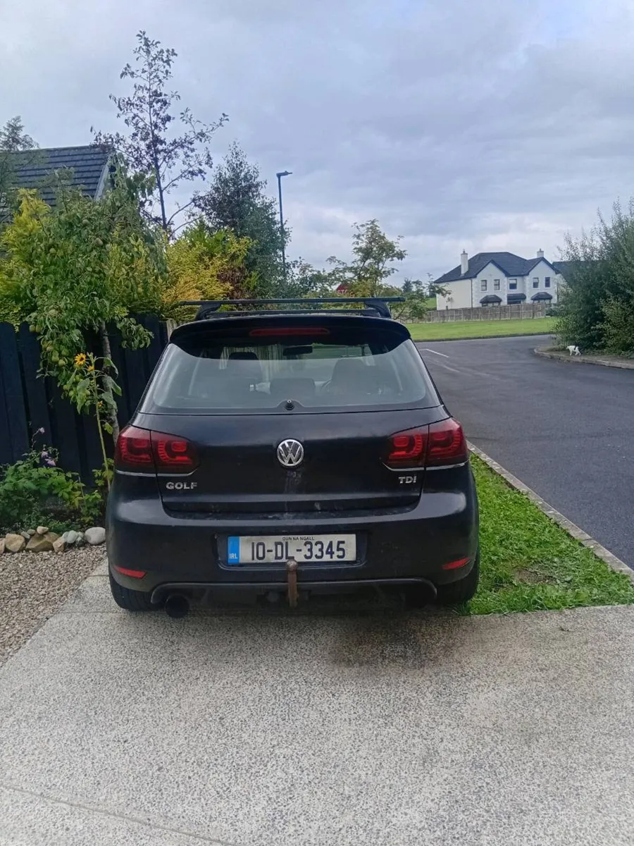 Car - Image 3