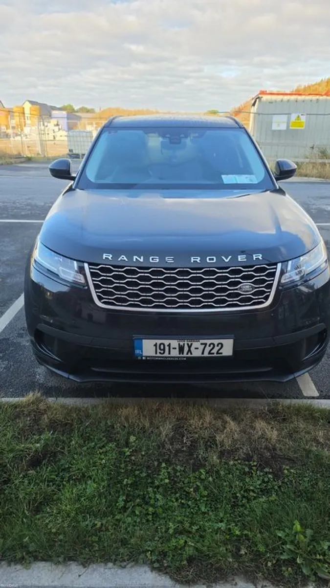 2019 Land Rover Range Rover Velar - Image 2