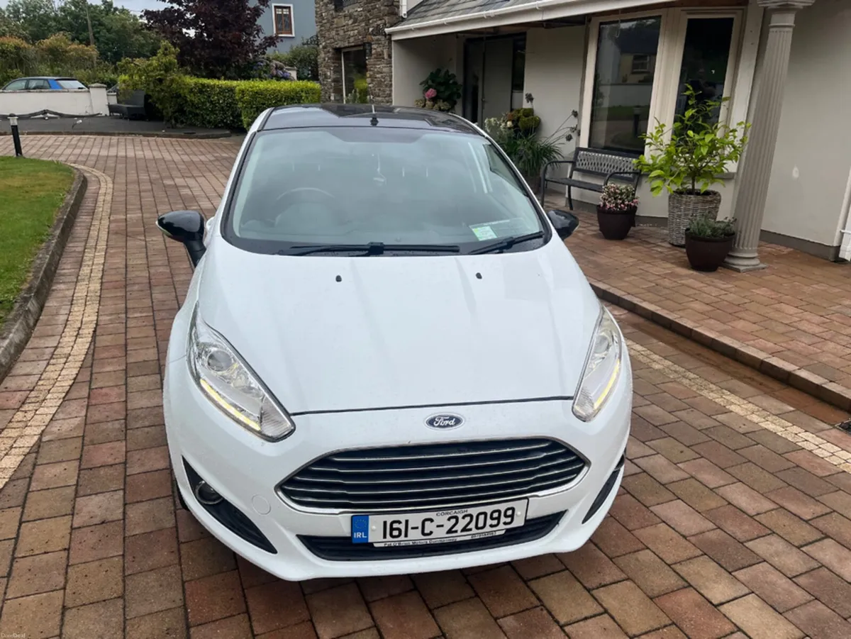 Ford Fiesta 1.25 ZETEC WHITE EDITN - Image 2