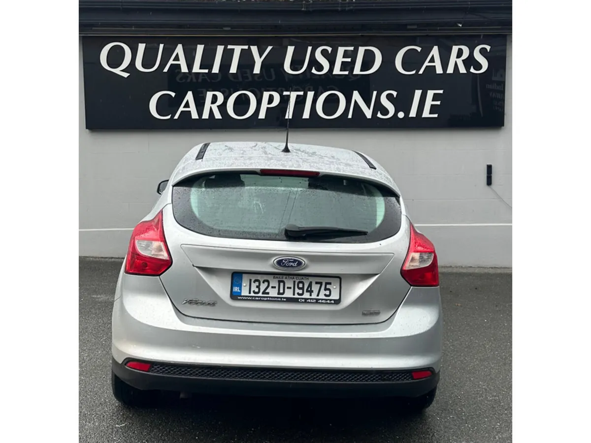 Ford Focus 1.6 TDCI TITANIUM 113BHP 5DR - Image 5