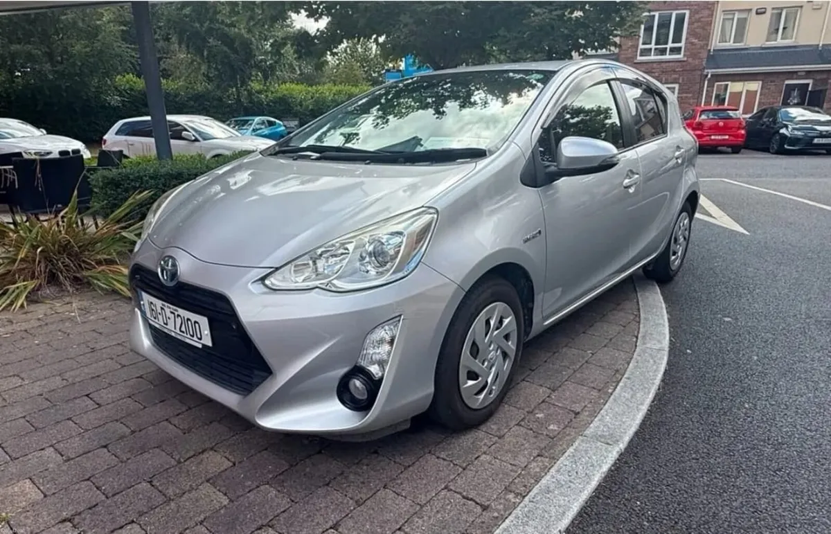 Toyota Aqua  2016 1.5 Petrol Hybrid Auto 77KM - Image 1