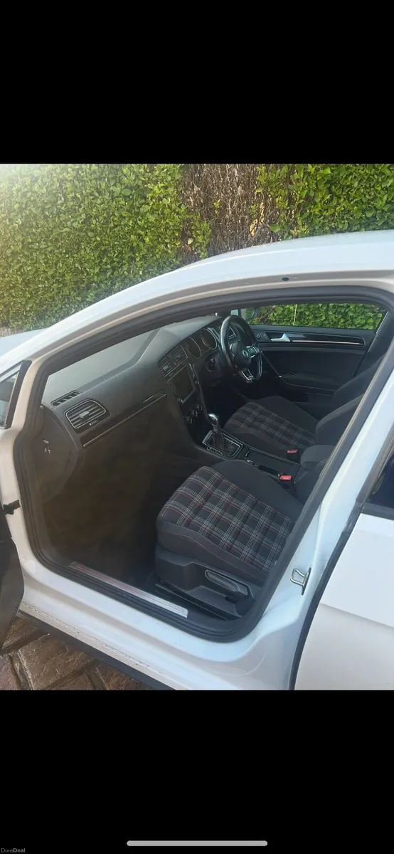Volkswagen Golf gti 2016 - Image 3