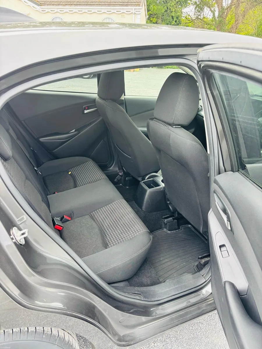 Mazda Demio Automatic low Km - Image 6