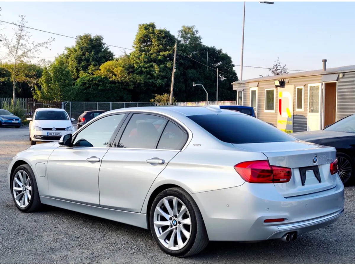 BMW 3-Series 4D 330E LUXURY -Auto - Low mileage (7 - Image 6