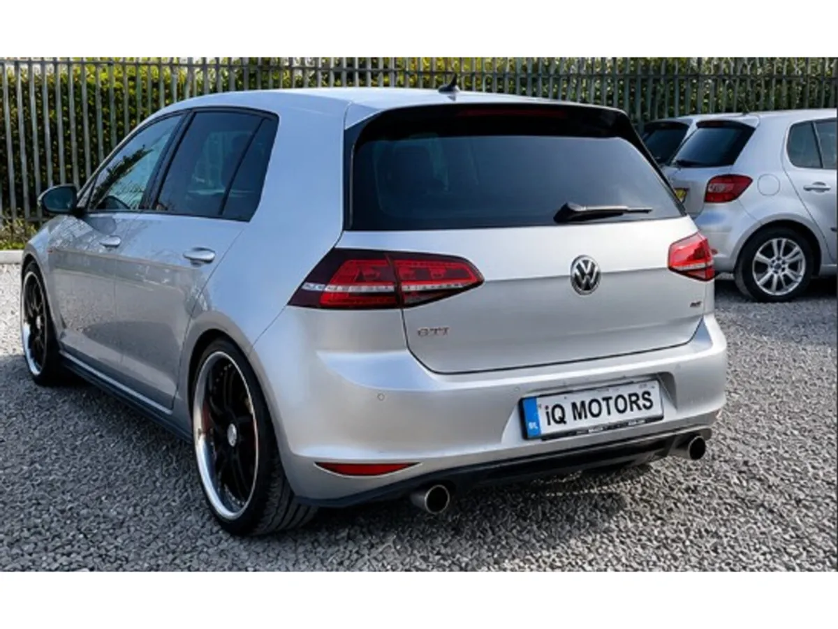 Volkswagen Golf GTI 2.0L AUTOMATIC Fresh Import - - Image 4