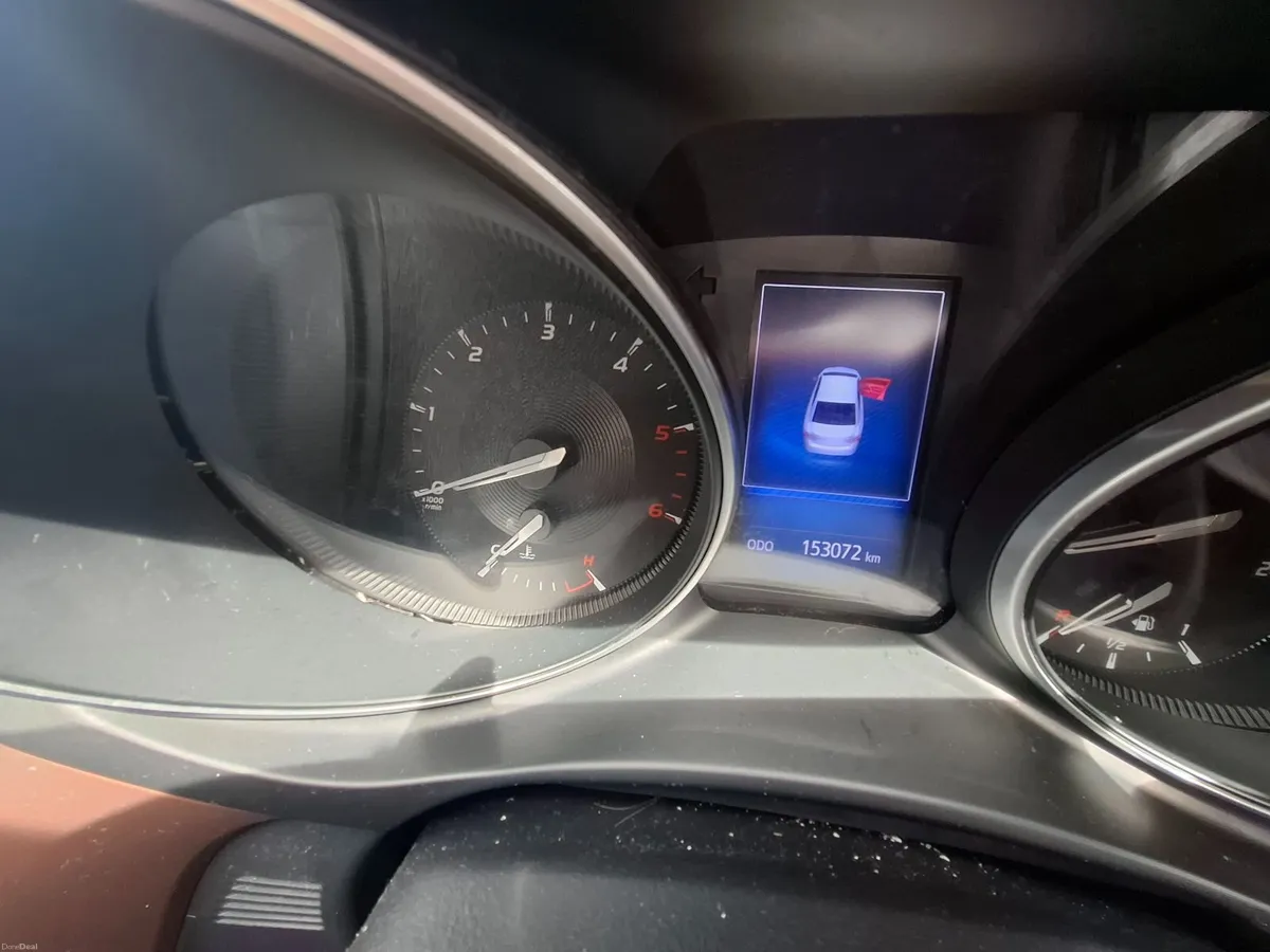Toyota Avensis 2017 - Image 3